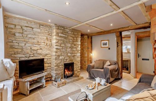 Longborough House | 1 Bed in Longborough 52674
