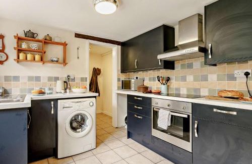 Lanner House | 1 Bed in Portreath PENNA