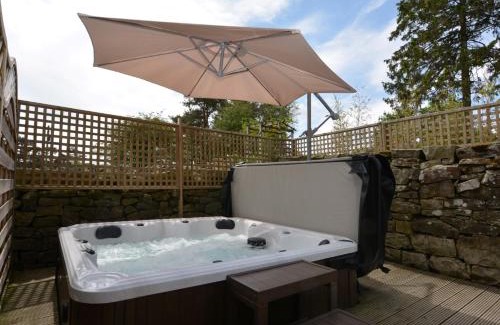 Hallington House | 1 Bed in Rochester 49414