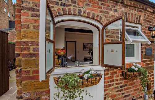 Thirsk House | 1 Bed in Thirsk 94728