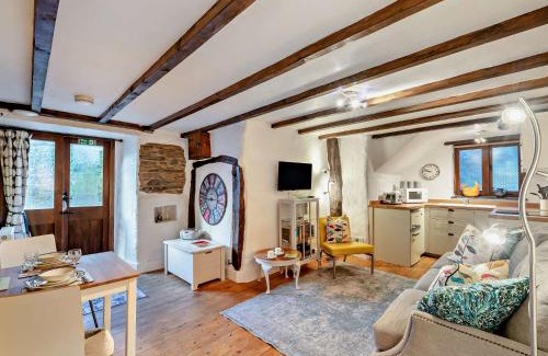 Clearbrook House | 1 Bed in Yelverton 93333