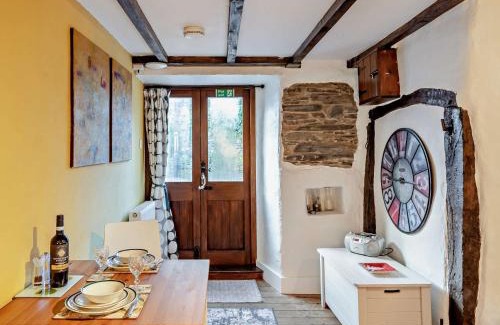 Clearbrook House | 1 Bed in Yelverton 93333