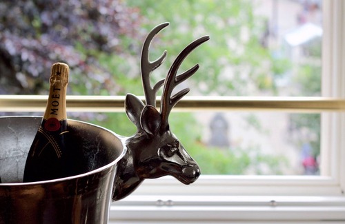 Stamford Apartment | 1 Bed Luxury Apartment - Ensuite with Shower