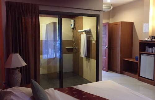 Kata Resort | 1 bed room 2 minutes walk to Kata Noi beach