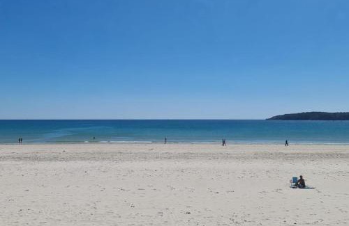 St Aubin Apartment | 1 Bed Suite - Sleeps 2 Patio Parking & Wifi