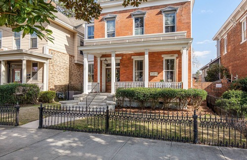 Downtown Apartment | 1 bedroom, 1 bathroom studio apartment in Downtown Augusta