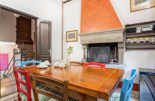 Castel Focognano House | 1 bedroom accommodation in Castel Focognano