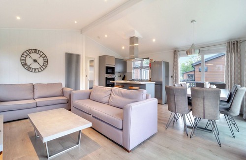 Pentney Ski Chalet | 1 bedroom accommodation in Pentney, King’s Lynn