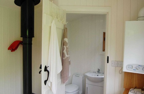 Saint Asaph Cottage | 1 bedroom accommodation in Tremerchion