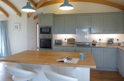 Machrihanish Cottage | 1 bedroom accommodation in Machrihanish, near Campbeltown
