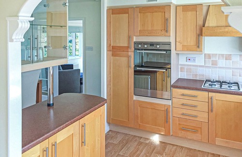 Scawton Ski Chalet | 1 bedroom accommodation in Easingwold