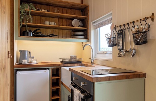 Bradbourne Cottage | 1 bedroom accommodation in Parwich, near Ashbourne