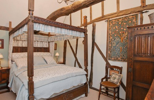 Colchester Cottage | 1 bedroom accommodation in Langham, near Colchester