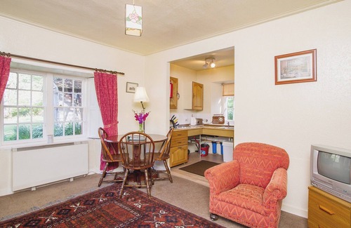 Kirriemuir Cottage | 1 bedroom accommodation in Glenprosen, by Kirriemuir