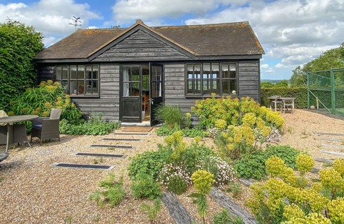 Tenterden Cottage | 1 bedroom accommodation in Tenterden