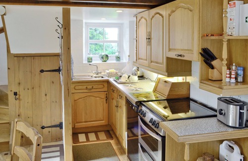 Wadebridge Cottage | 1 bedroom accommodation in St Jidgey, near Padstow