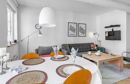 Akirkeby Apartment | 1 bedroom accommodation in Aakirkeby