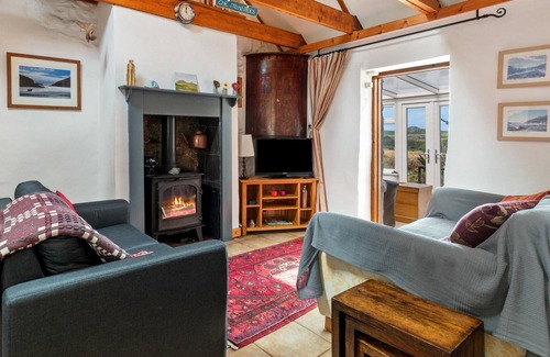 Goodwick Cottage | 1 bedroom accommodation in Strumble Head, near Fishguard