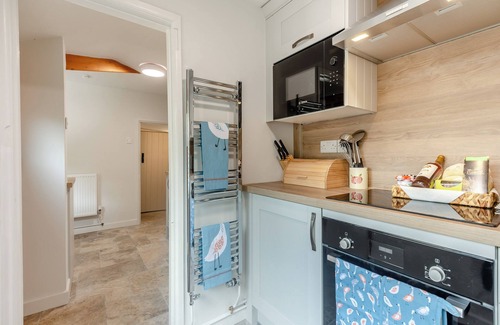 Holworth Cottage | 1 bedroom accommodation in Briantspuddle, near Wareham