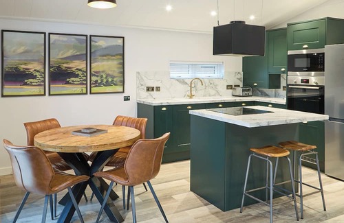 Caerwys Ski Chalet | 1 bedroom accommodation in Caerwys