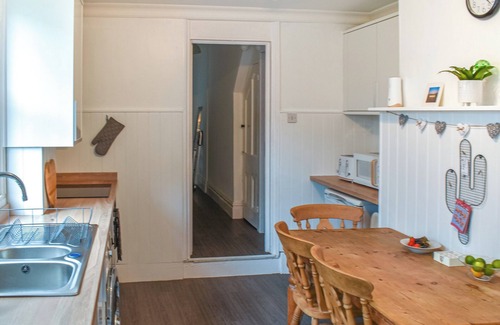 Margate Cottage | 1 bedroom accommodation in Margate