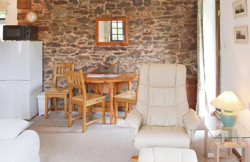 Paignton Cottage | 1 bedroom accommodation in Marldon, near Paignton