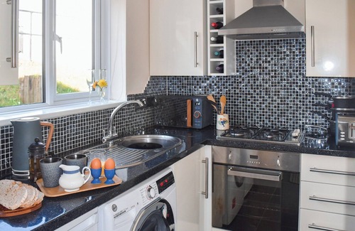 Saltash Cottage | 1 bedroom accommodation in Saltash