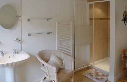 Saxthorpe Cottage | 1 bedroom accommodation in Corpusty, nr Holt