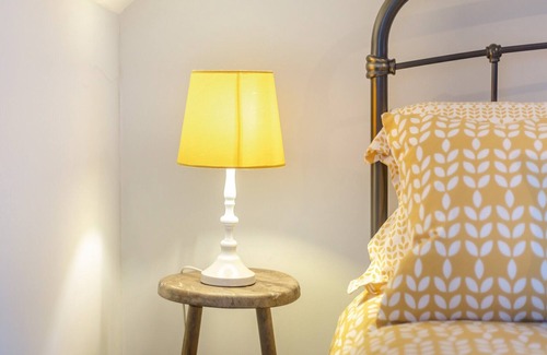 Clun Cottage | 1 bedroom accommodation in Clun