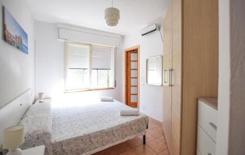 Santa Maria del Mare Torrazzo Apartment | 1 Bedroom Amazing Apartment In Staletti