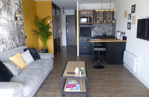 Perros-Guirec Apartment | 1 Bedroom Apartment In Perros-Guirec