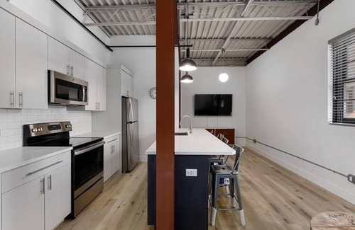 Port Chester Apartment | 1 Bedroom Apartment 305926 by Houzlet