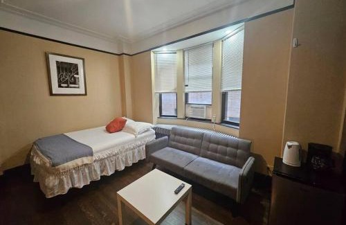 Central New York City Apartment | 1-Bedroom Apartment at The Mansfield Midtown