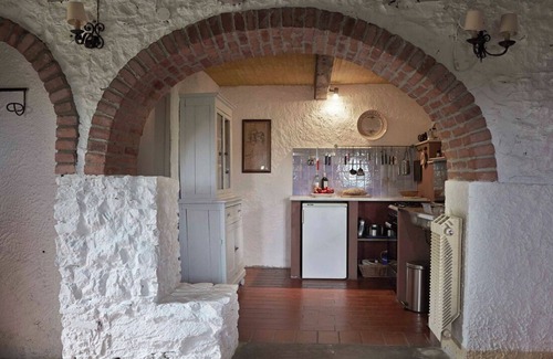 Villabuona Apartment | 1 Bedroom Apartment in Camaiore