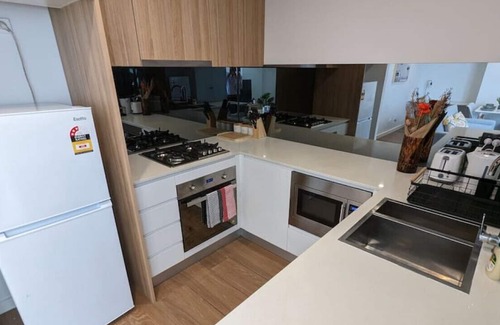 Sydney Apartment | 1 Bedroom Apartment in Heart of Campsie