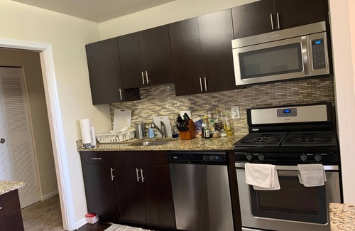 Alexandria West Apartment | 1 Bedroom Apartment in Alexandria Available for Short and Long Stays