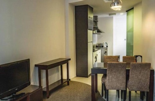 Dubai Marina Apartment | 1 Bedroom Apartment with City View Dubai Marina