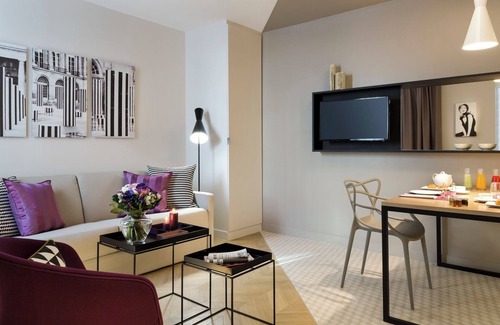 Chaussee-d'Antin Apartment | 1 Bedroom Apartment With Aircon In Opera