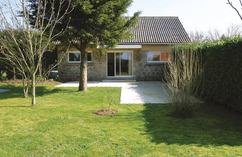 Carolles House | 1 bedroom awesome home in Carolles