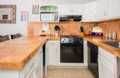 Puerto Penasco Condo | 1 Bedroom Condo in Beautiful Puerto Penasco with AC & WiFi