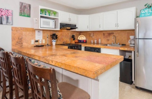 Puerto Penasco Condo | 1 Bedroom Condo in Beautiful Puerto Penasco with AC & WiFi