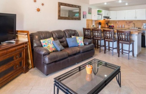 Puerto Penasco Condo | 1 Bedroom Condo in Beautiful Puerto Penasco with AC & WiFi
