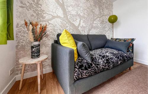 Saint-Renan Apartment | 1 Bedroom Cozy Apartment In Saint-Renan