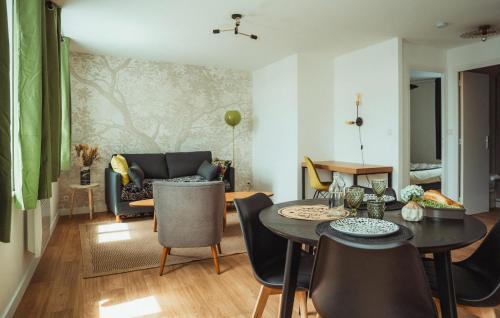 Saint-Renan Apartment | 1 Bedroom Cozy Apartment In Saint-Renan