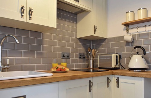 Hinderwell Cottage | 1 bedroom accommodation in Hinderwell, near Whitby