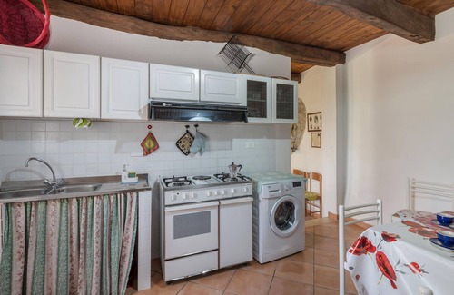 Montebuono House | 1 bedroom gorgeous home in Montebuono