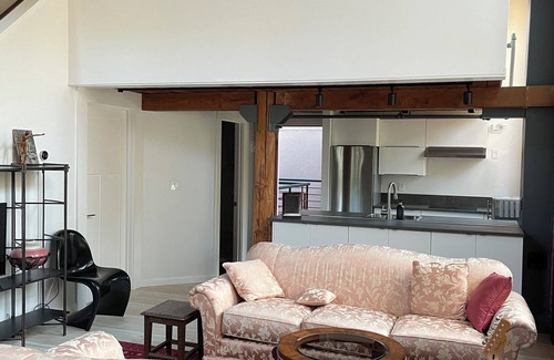 Torrington Apartment | 1 bedroom in a factory converted loft, with fitness room, WiFi in Torrington