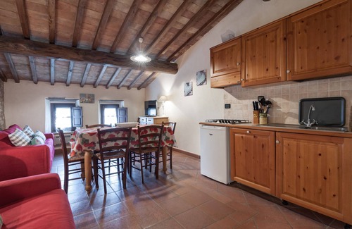 Castelnuovo di Val di Cecina House | 1 Bedroom Apartment