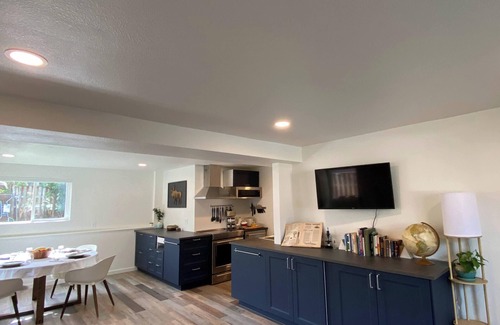 Hanna Farm Neighbors Apartment | 1-bedroom, Pet friendly, with fireplace, king bed and cruiser bikes.