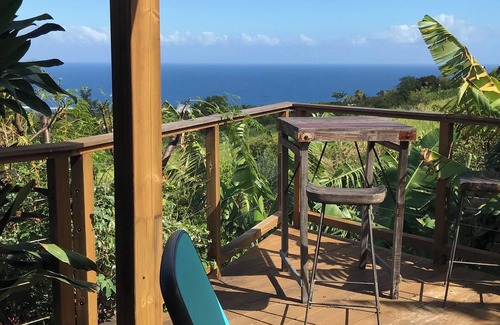 Les Avirons House | 1 Bedroom Private vacation home in Les Avirons